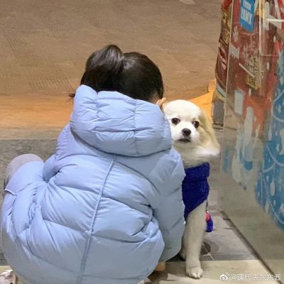 <p>在黑暗中回想着光明生活下去也没有什么不好的。</p> - 卡通头像 - 12