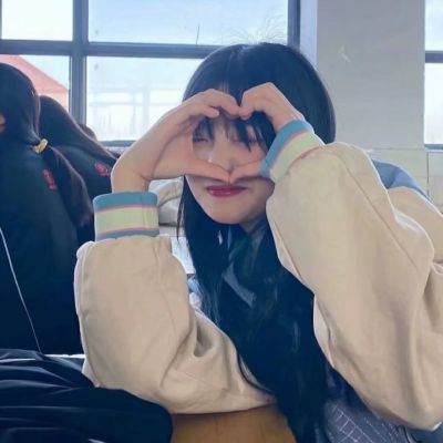 <p>以前以为是命不好，才会遇到你们，现在发现是你们命不好。</p> - 卡通头像 - 12