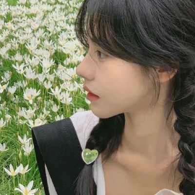 <p>想一个人有多想念，那又是文字失效瞬间。——仓颉</p> - 卡通头像 - 11