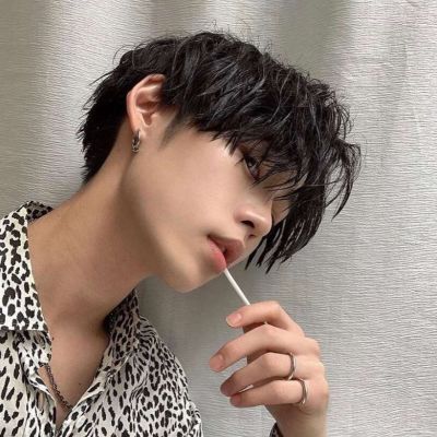 <p>我马上要恋爱了，和谁不知道，先替他高兴一下</p>