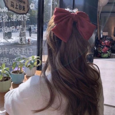 <p>如果没有如果，时间是否会为我们停留？曾经看过的夕阳，听过的潮落，都被时间掩埋，幻成泡沫。</p> - 卡通头像 - 12