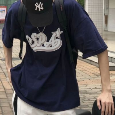 <p>少年不知愁苦，中年日夜劳苦，老年落寞孤苦。</p>