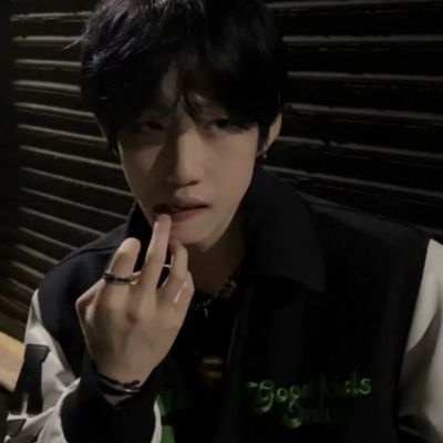 <p>你有什么擅长的运动吗？「逃避现实」。</p>