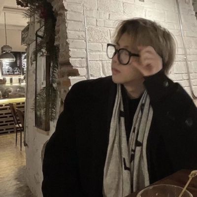 <p>天地之间，能够称得上王的英雄就只有我一人而已，剩下的就只是些杂种而已。</p>