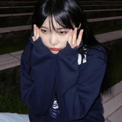 <p>我现在终于懂狗的心态了，我现在也很想出去溜溜。</p> - 卡通头像 - 12