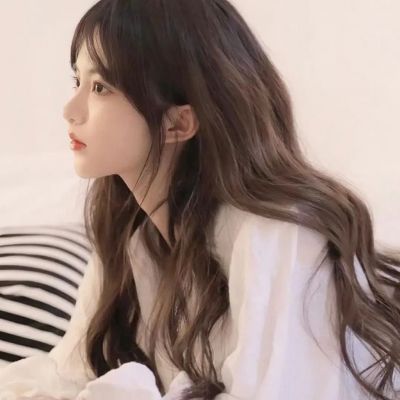 <p>无论是网络还是手机，能用来的只是联络而不是交流。</p> - 卡通头像 - 12