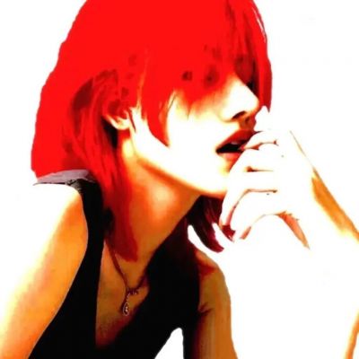 <p>我跟超人唯一的区别，就是我把内裤穿在里面了。</p>