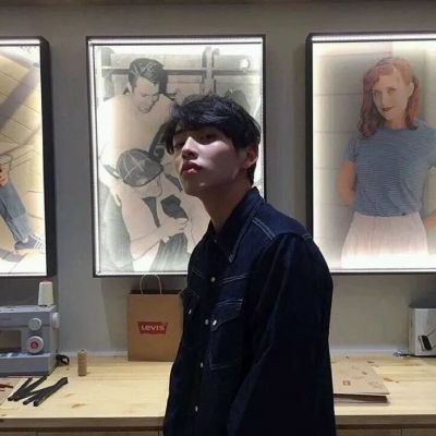 <p>你在乎谁，就给了谁一把刀；你让谁靠近你，就等于打开了自己的铠甲。</p>