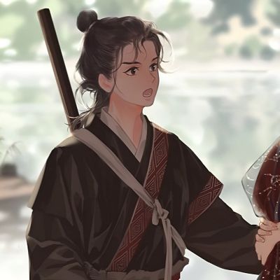 <p>替一朵花微笑，是一种繁华落尽后的淡泊与清宁，花的冬天，人的冬天，但是在冬季到来之前，有一朵花忽略了季节的月季，天真得哼着歌白色的花儿翩然降临在一个属于他们的秘密基地。</p>