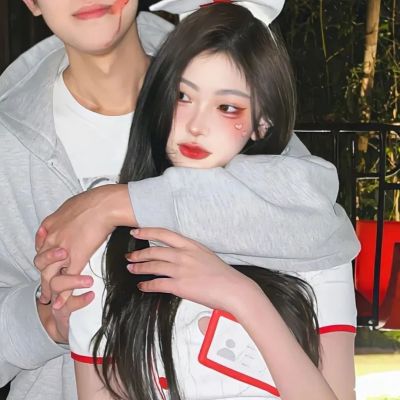 <p>他们只是想保护自己的灵魂，结果，雪穗从不以真面目示人，亮司则至今仍在黑暗的通风管中徘徊。</p>