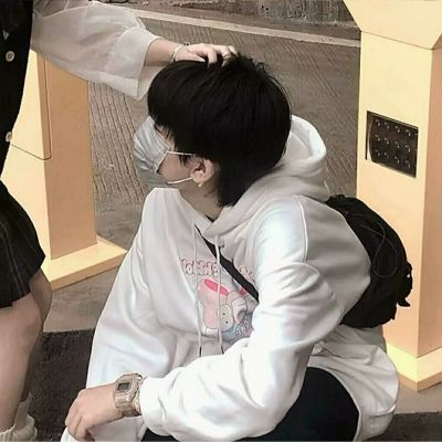 <p>人生自古谁无死，早死晚死都得死。</p>