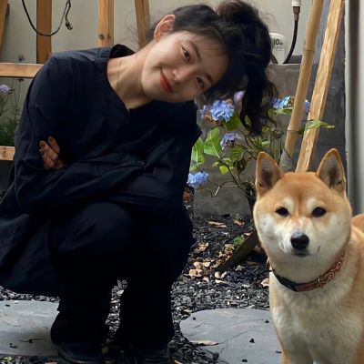 

<p>世界颠倒前后左右上下黑白，于是我就成为你的倒影，永远活在与你完全不同世界。</p>