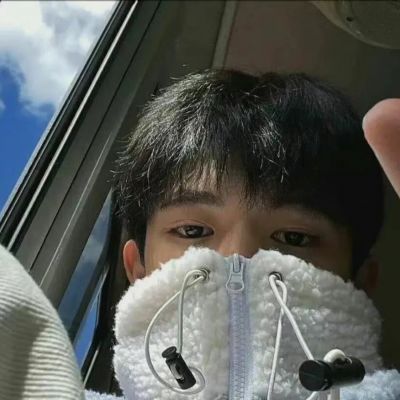<p>就算对我抱有敌意的人，也是被某个人所深爱着而降生在这个世界上的。</p>