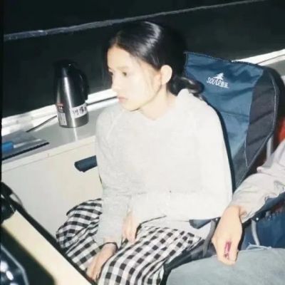 <p>表白不一定是件好事，因为会显得手黑。</p>