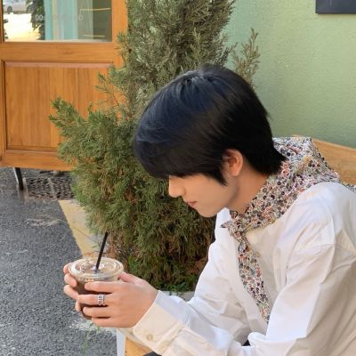 <p>别羡慕他们，他们也会分的。</p>