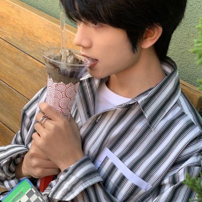 

<p>固执也未尝不可，不过你在坚守这种信念的过程中，既影响自己的学问研究，又给每天的工作带来困难，最后还不是弄得精疲力竭，吃亏的是你自己。</p>