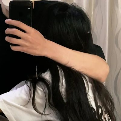 <p>你的名字那么普通也就我听到会心头一怔。——网络</p>