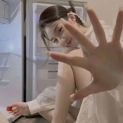

<p>人不风流枉少年，奈何人丑又没钱。</p>