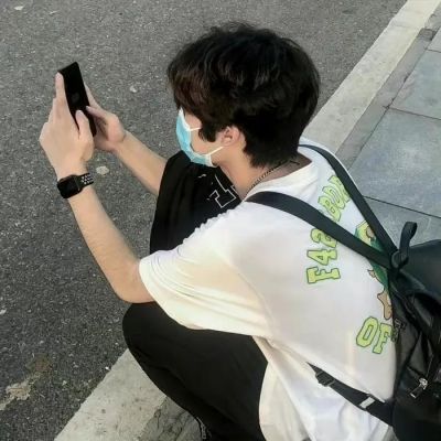 <p>爱情爱情，就是因为爱，搞出了好多事情！</p>