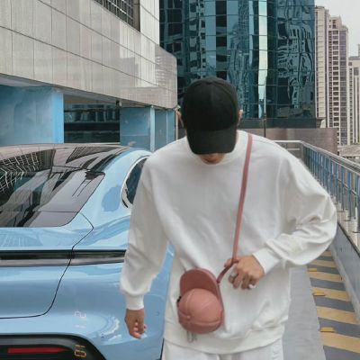 <p>你知道投资和投机的区别吗？一个是普通话，一个是广东话。</p>