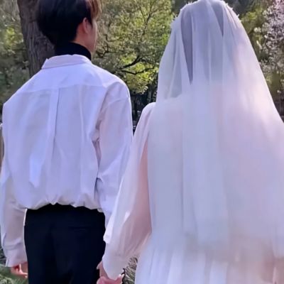 <p>我虽然并没有忘记你，但也没有精力去想了。</p>