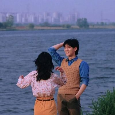 憧憬是距离理解最遥远的感情。