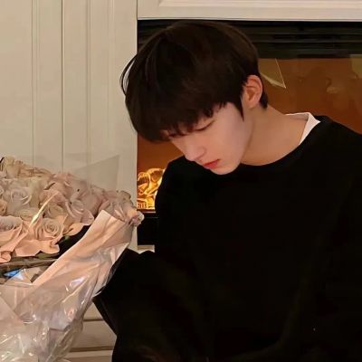 <p>人生自古谁无死，早死晚死都得死。</p>