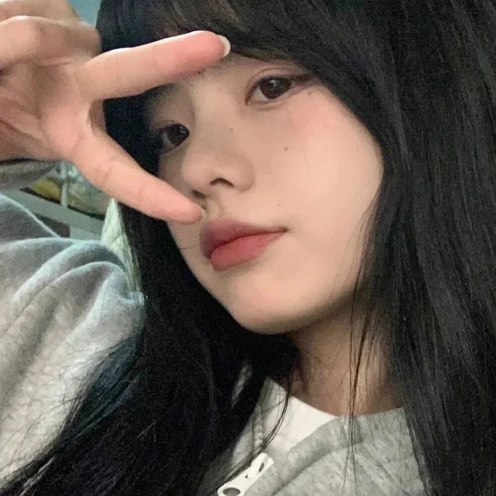 <p>年薪千万别墅三栋，兰博基尼法拉利各一辆，这些都是我做梦做来的。</p> - 卡通头像 - 1