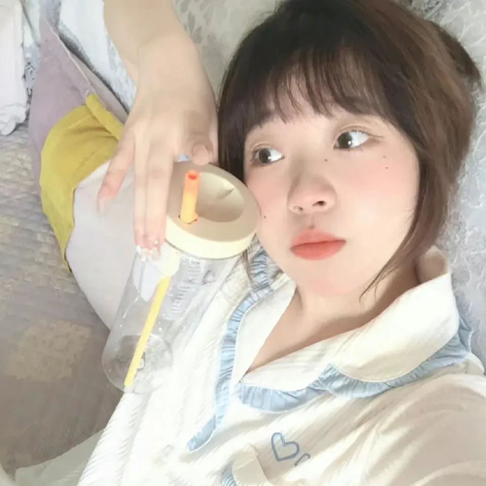 <p>无限接近于零，却又不等于零的可能性。——游戏人生</p> - 卡通头像 - 1